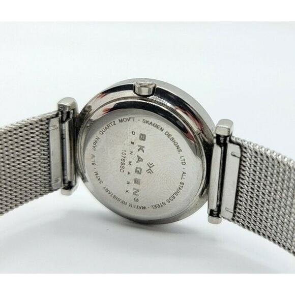 Ladies Skagen Steel 107SSSD Crystal Accents SS Mesh Quartz Watch New Battery - Picture 10 of 10